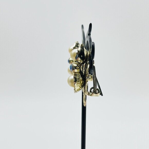 Filigree Faux Pearl Earrings Clip On Aurora Borealis Beads Gold Tone Glam Bling - Picture 7 of 10